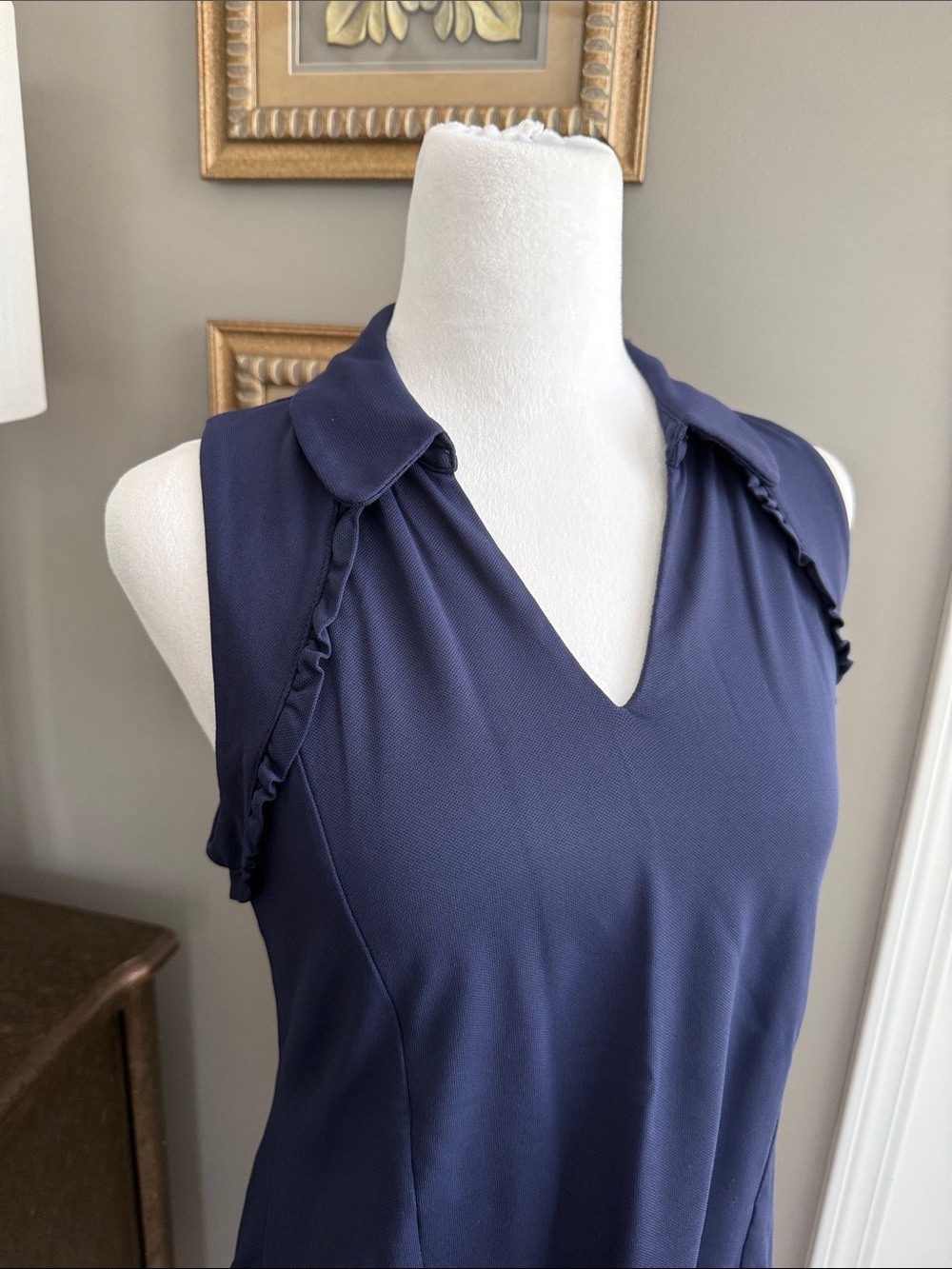 Lilly Pulitzer Navy Sleeveless V-Neck Polo Tank - Picture 2 of 6